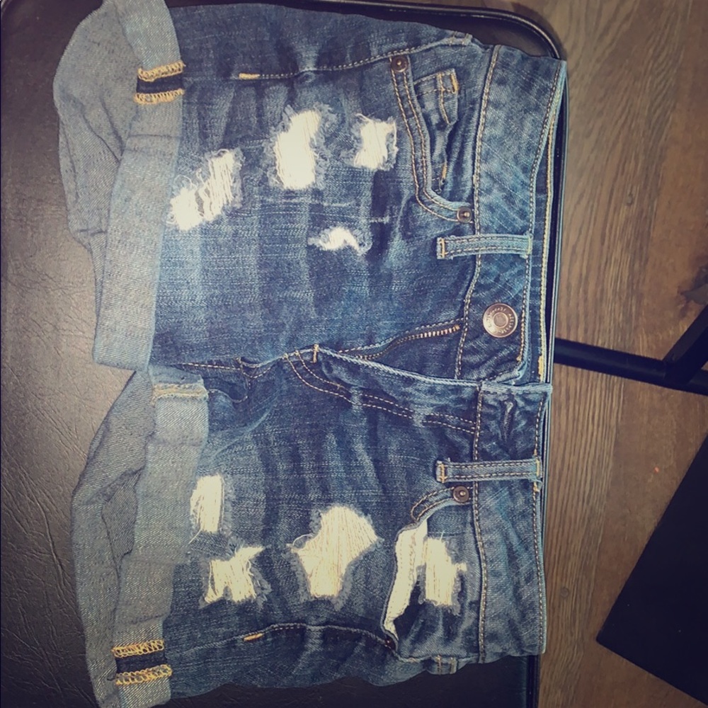aèropostale distressed jean shorts
